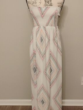 Strapless Maxi Dress with Pastel Diamond Print - White